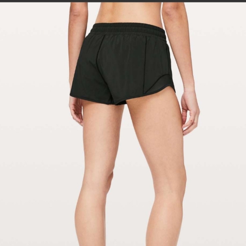 Lululemon Hotty Hot Shorts - Picture 3 of 11